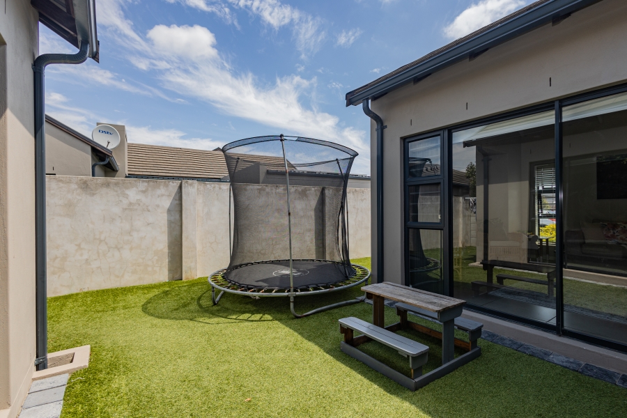 3 Bedroom Property for Sale in Haasendal Western Cape